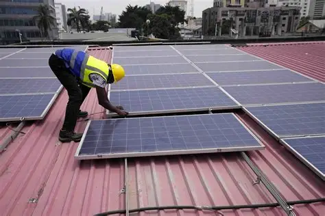 FG Reportedly Shelves Solar Import Ban as Nigerians Look Forward to Cheaper Solar Gadgets